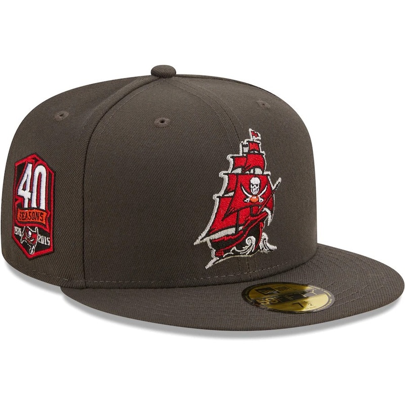 New Era Tampa Bay Buccaneers Pewter 40th Anniversary Patch Logo 59FIFTY Fitted Hat