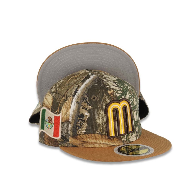 (Youth) Mexico New Era WBC 59FIFTY 5950 Kid Fitted Cap Hat Real Tree Edge Camo Crown Tan Visor Team Color Logo Mexico Flag Side Patch