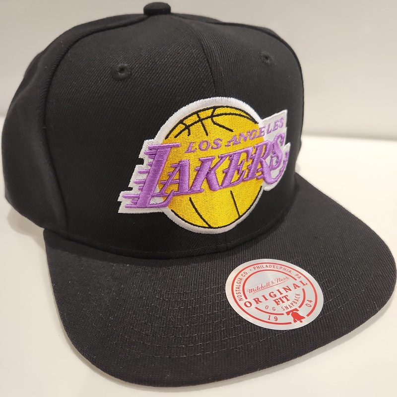 Los Angeles Lakers NBA Mitchell & Ness Men’s Black Patch Overload Snapback