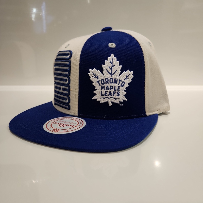 Toronto Maple Leafs NHL Mitchell & Ness Men’s Off White/Royal Blue Pop Panel Snapback