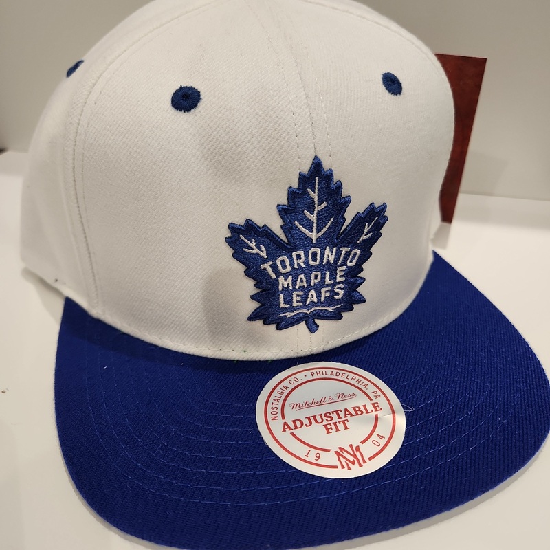 Toronto Maple Leafs NHL Mitchell & Ness Men’s White Two Tone Snapback