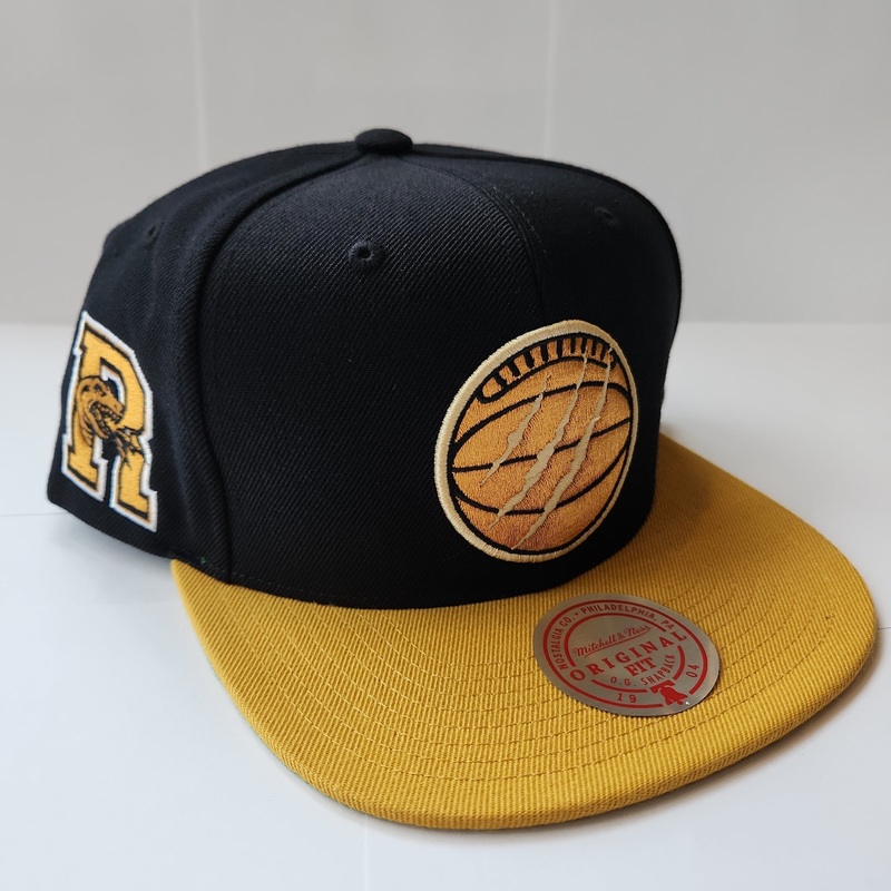 Toronto Raptors NBA Mitchell & Ness Men’s Black Eye of The Tiger Snapback