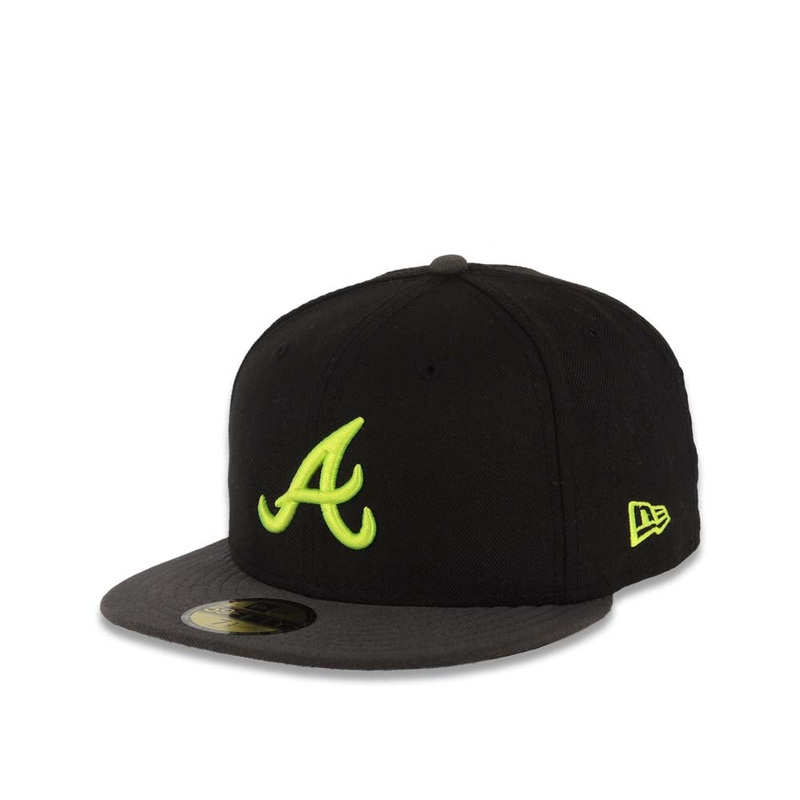 Atlanta Braves New Era MLB 59FIFTY 5950 Fitted Cap Hat Black Crown Dark Gray Visor Neon Yellow Logo