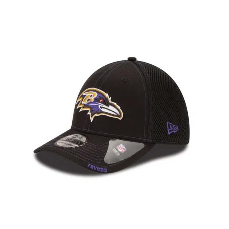 Baltimore Ravens New Era NFL 39THIRTY 3930 Neo Mesh Flexfit Cap Hat Black Crown/Visor Team Color Logo (2018 Training)