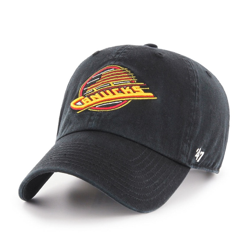 Vancouver Canucks NHL 47 Brand Men’s Black Vintage 1985 Logo Clean Up Adjustable Hat