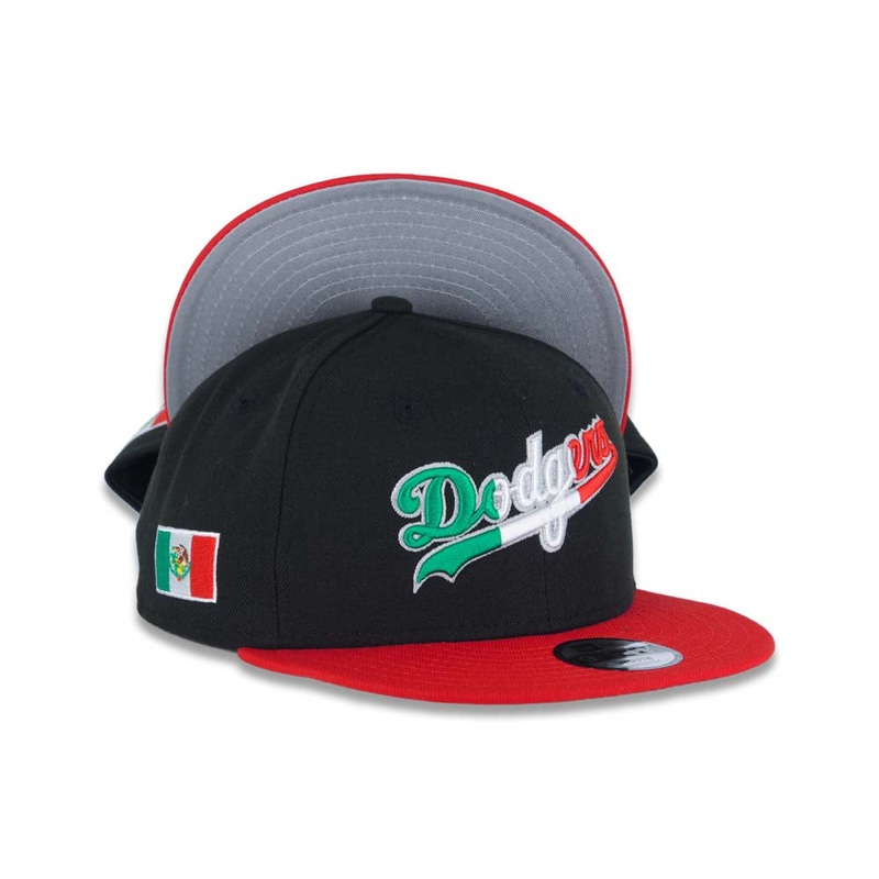 (Youth) Los Angeles Dodgers New Era MLB 9FIFTY 950 Kid Snapback Cap Hat Black Crown Red Visor Green/White/Red Script/Text Logo Mexico Flag Side Patch