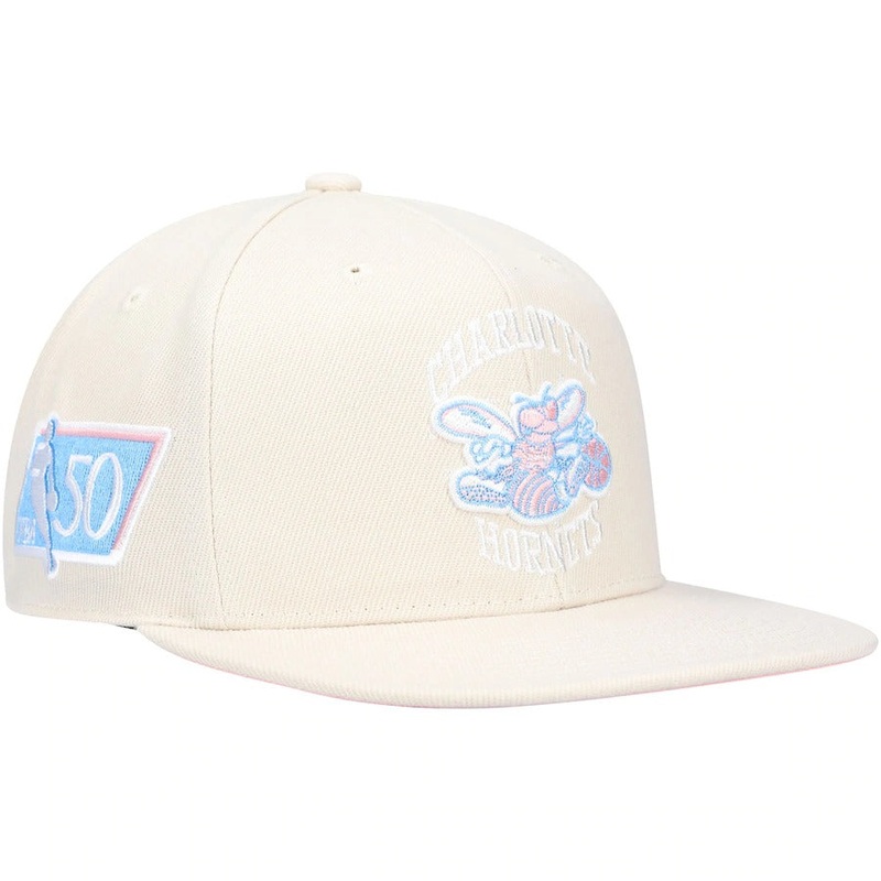 Mitchell & Ness x Lids Charlotte Hornets Cream 50th Anniversary Hardwood Classics Cake Pop Fitted Hat