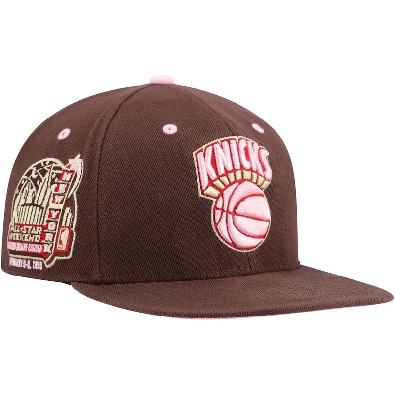 Mitchell & Ness New York Knicks Brown 1998 All-Star Weekend Hardwood Classics Brown Sugar Bacon Fitted Hat