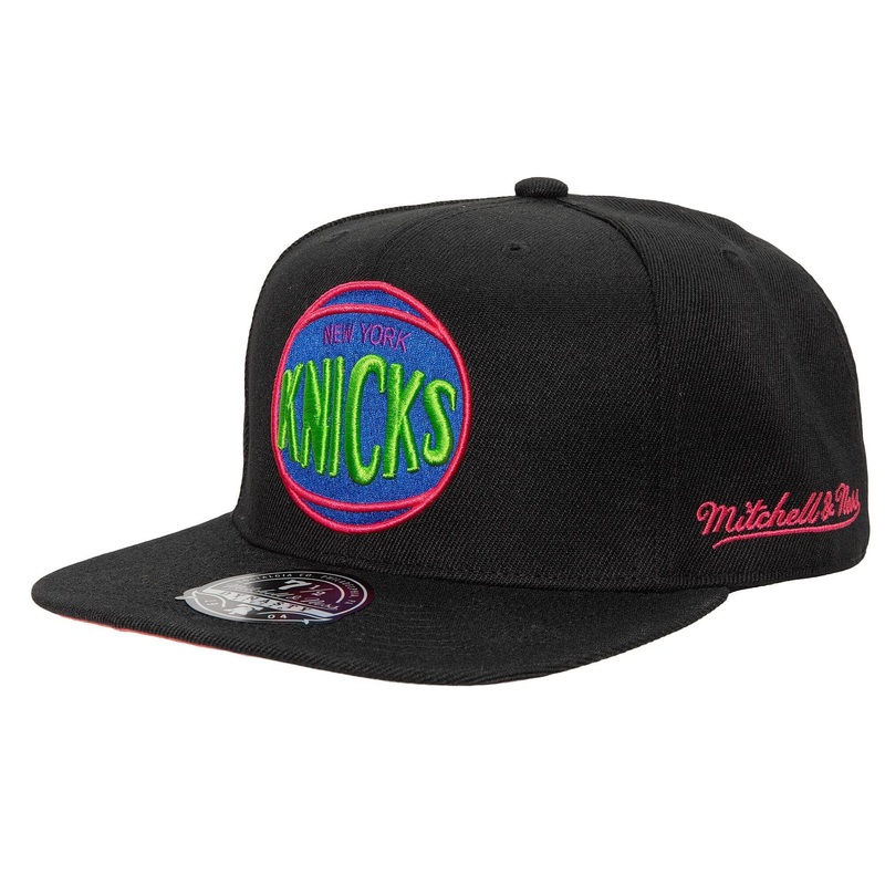 Mitchell & Ness New York Knicks Color Bomb Hardwood Classics Fitted Hat