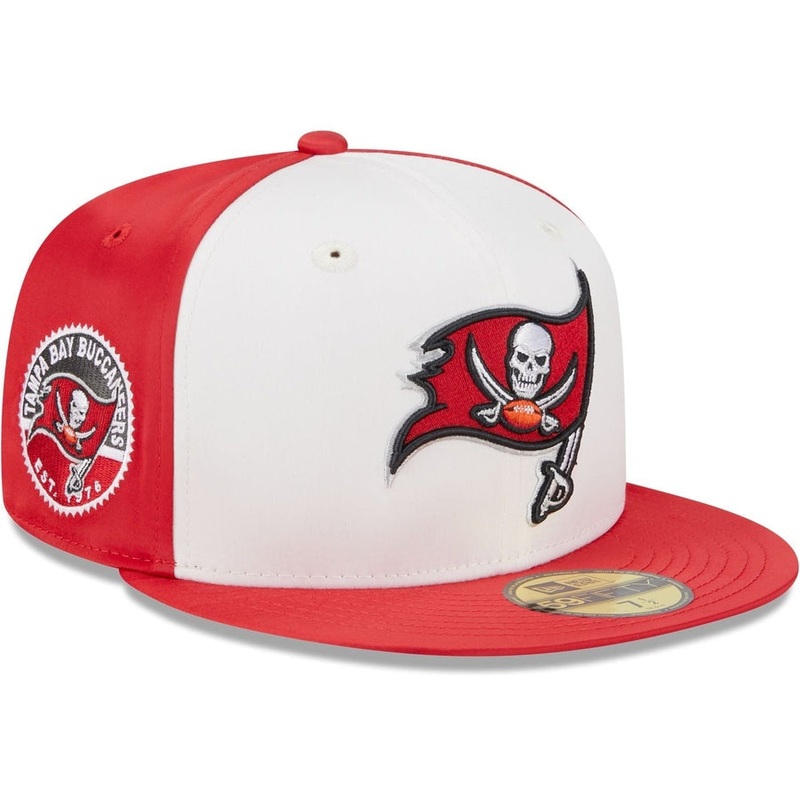 New Era Tampa Bay Buccaneers Throwback Satin 2023 59FIFTY Fitted Hat
