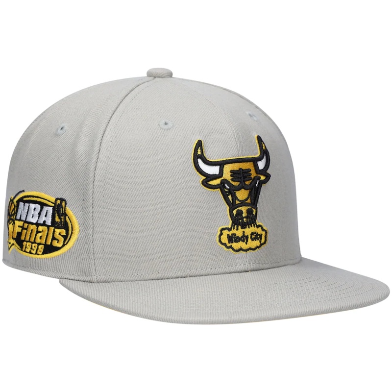 Mitchell & Ness Chicago Bulls Gray Hardwood Classics 1998 NBA Finals Sunny Gray Fitted Hat