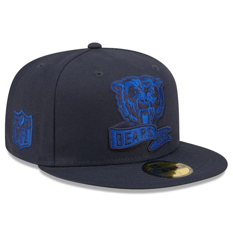 New Era Chicago Bears Navy Tonal 2022 Sideline 59FIFTY Fitted Hat