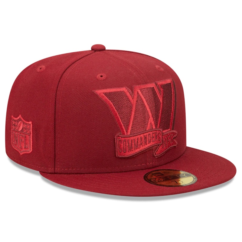 New Era Washington Commanders Burgundy Tonal 2022 Sideline 59FIFTY Fitted Hat