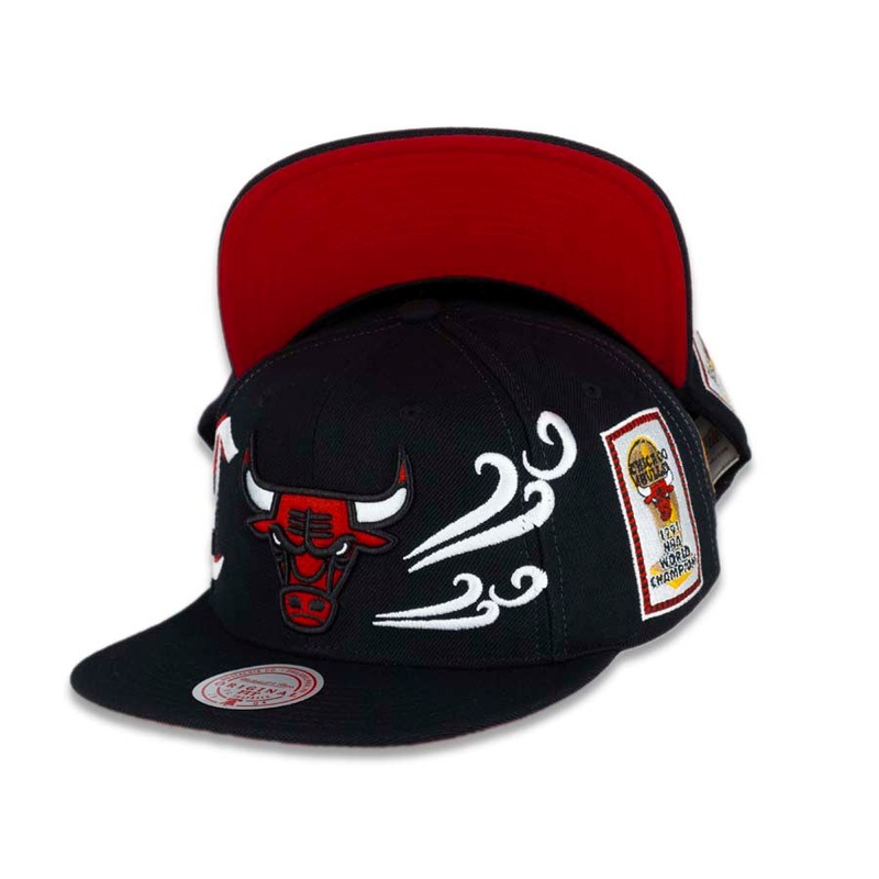 Chicago Bulls Mitchell & Ness NBA Snapback Cap Hat Black Crown/Visor Team Color Logo With Multiple Patches (My City)