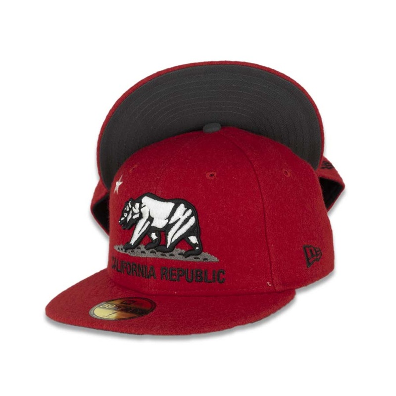 California Replubic New Era 59FIFTY 5950 Melton Fitted Cap Hat Red Crown/Visor White/Black Bear Logo