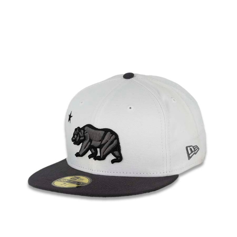 California Republic New Era 59FIFTY 5950 Fitted Cap Hat White Crown Dark Gray Visor Dark Gray/Black Bear Logo