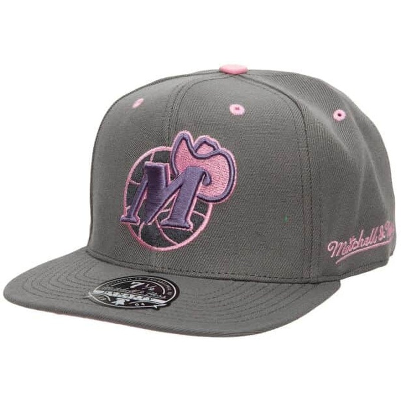 Mitchell & Ness Dallas Mavericks ‘Lavender Dreams’ Fitted Hat