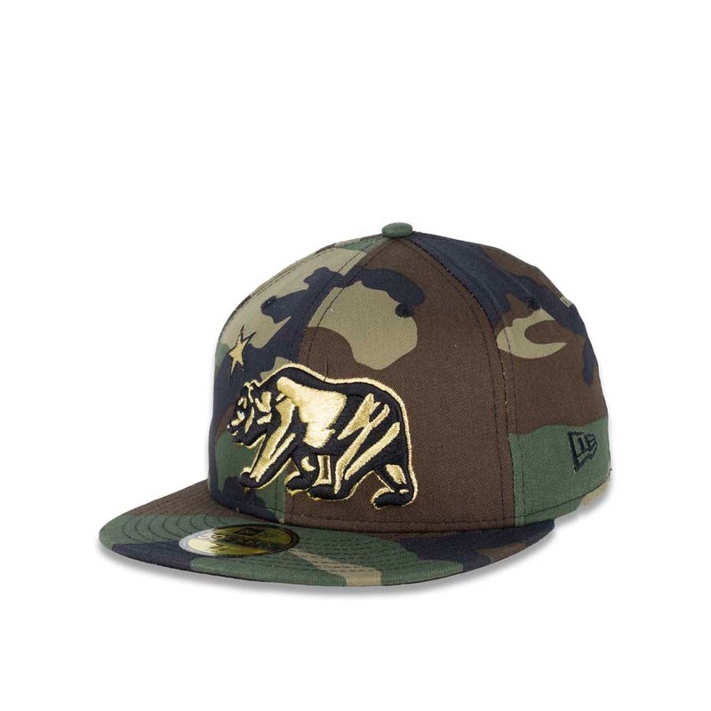 California Republic New Era 59FIFTY 5950 Fitted Cap Hat Camo Crown/Visor Metallic Gold/Black X-Large Logo