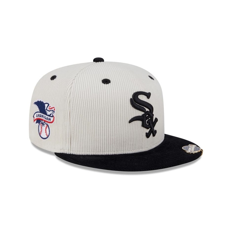 (Corduroy) Chicago White Sox New Era MLB 59FIFTY 5950 Fitted Cap Hat Cream Crown Black Visor Black Logo American League Side Patch