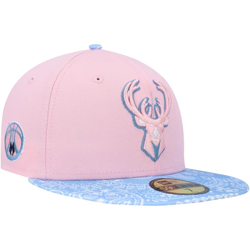 New Era  Milwaukee Bucks Pink/Light Blue Paisley Visor 59FIFTY Fitted Hat