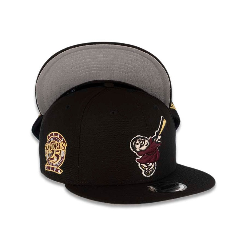(Youth) San Diego Padres New Era MLB 9FIFTY 950 Snapback Cap Hat Black Crown/Visor Maroon/MetallicGold Swinging Friar Logo 25th Anniversary Side Patch