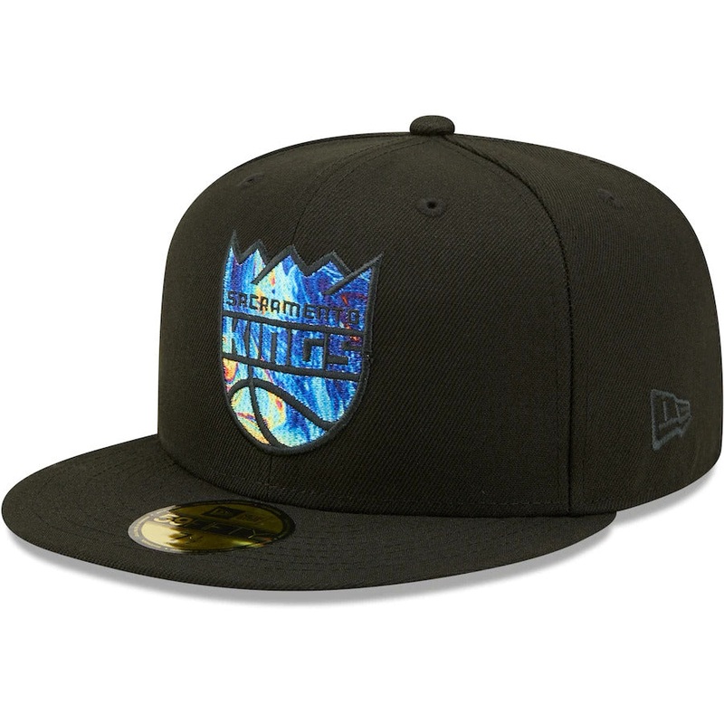 New Era Sacramento Kings Black Oil Dye 59FIFTY Fitted Hat