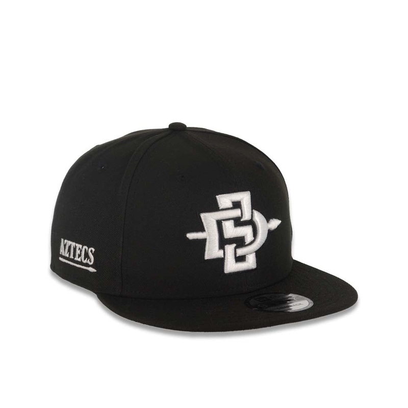 San Diego State Aztecs New Era NCAA 9FIFTY 950 Snapback Cap Hat Black Crown/Visor White Logo Aztecs Side Patch