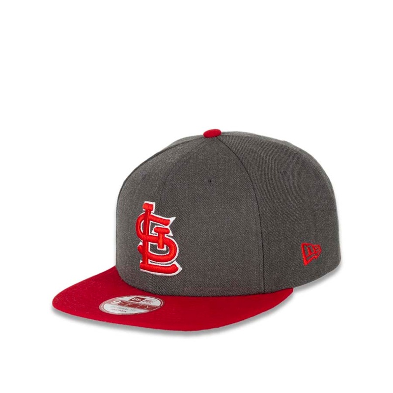 St. Louis Cardinals New Era MLB 9FIFTY 950 Snapback Cap Hat Heather Dark Gray Crown Red Visor Red/White Logo