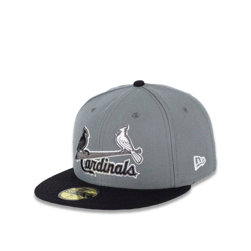 St. Luis Cardinals New Era 59FIFTY 5950 Fitted Cap Hat Dark Gray Crown Black Visor Black/White Logo