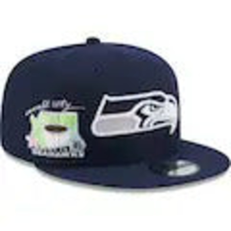 Seattle Seahawks New Era NFL 9FIFTY 950 Snapback Cap Hat Navy Crown/Visor Team Color Logo (Icon)