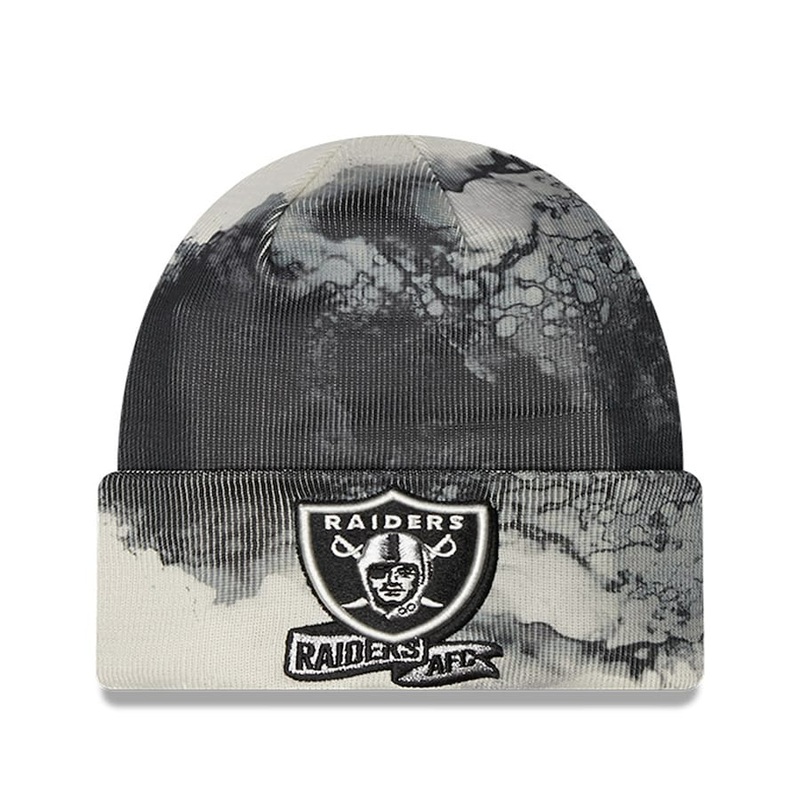 Las Vegas New Era NFL Cuffed Pom Knit Beanie Hat Black/White Ink Crown/Visor Team Color Logo (2022 Sideline)