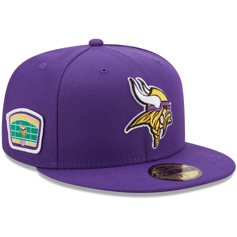 New Era Purple Minnesota Vikings Field Patch 59FIFTY Fitted Hat