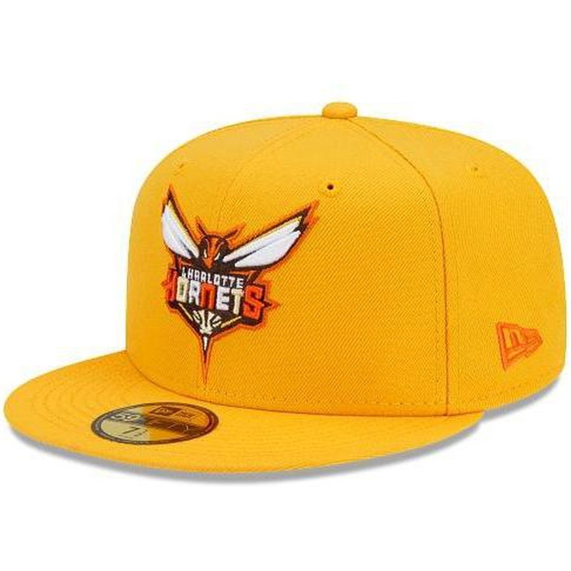 New Era Charlotte Hornets Spooky Treat 59Fifty Fitted Hat