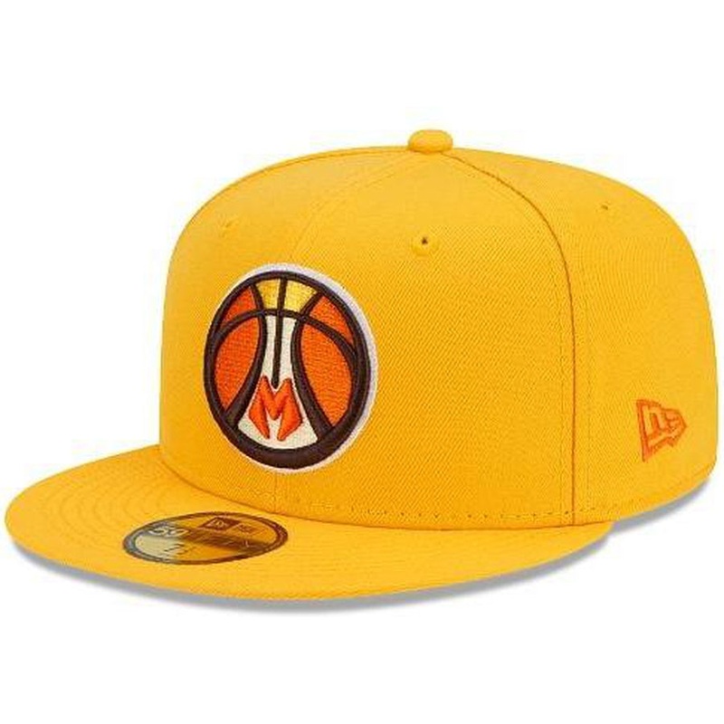 New Era Milwaukee Bucks Spooky Treat 59Fifty Fitted Hat