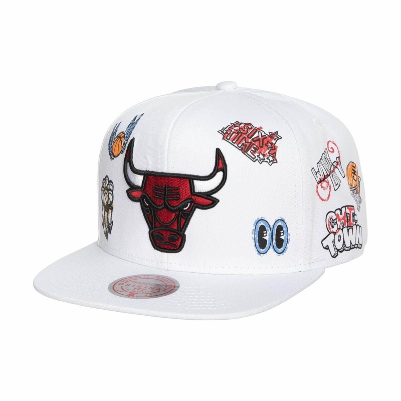 Chicago Bulls Mitchell & Ness NBA Hand Drawn Snapback Cap Hat White Crown/Visor Team Color Logo With Multiple Patches