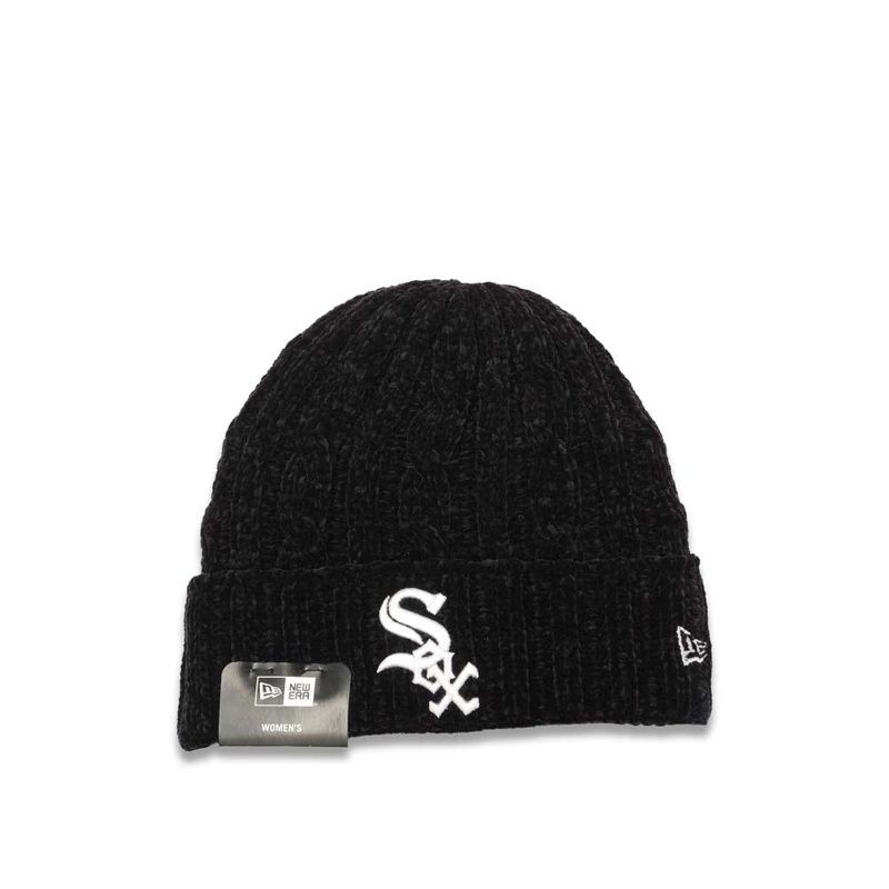 Chicago White Sox New Era MLB Cuffed Pom Knit Velour Hat Black Crown/Visor White Logo