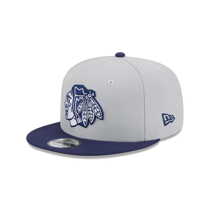 Chicago Blackhawks New Era NHL 9FIFTY 950 Snapback Cap Hat Gray Crown Navy Blue Visor Navy Blue/Gray Logo (2-Tone Color Pack)
