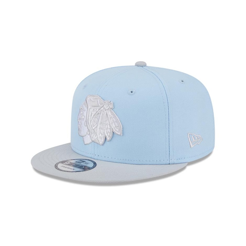Chicago Blackhawks New Era NHL 9FIFTY 950 Snapback Cap Hat Light Blue Crown Gray Visor Gray Logo (2-Tone Color Pack)